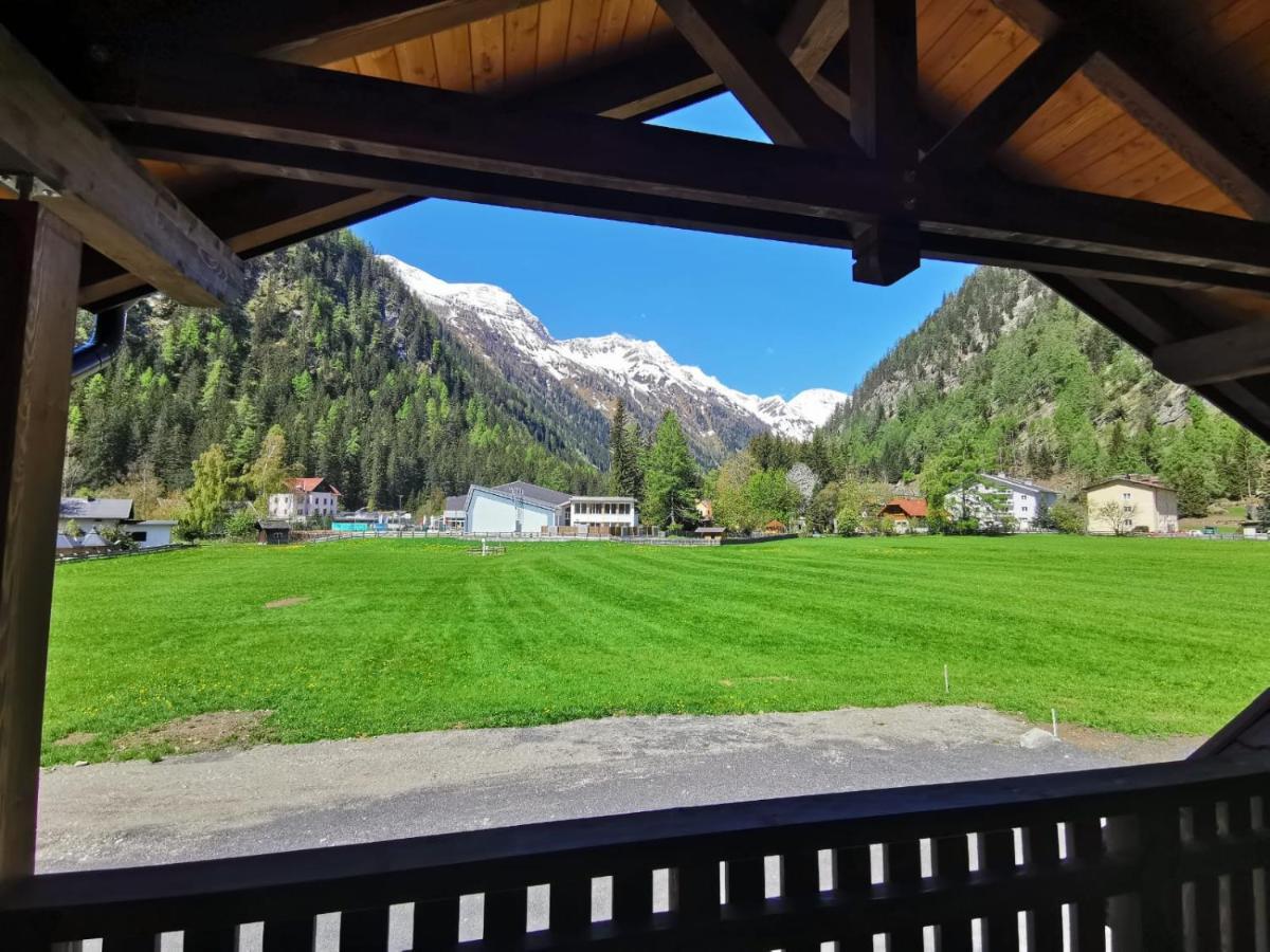 Tauern Appartements Mallnitz Exterior photo
