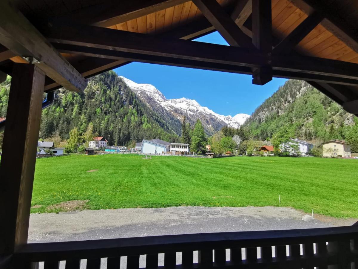 Tauern Appartements Mallnitz Exterior photo